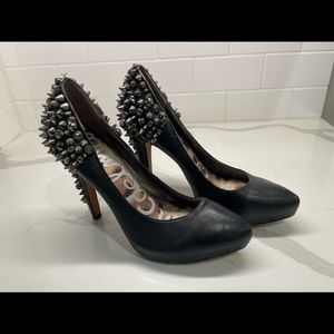 Sam Edelman Size 8.5 Stud Spikes Heels